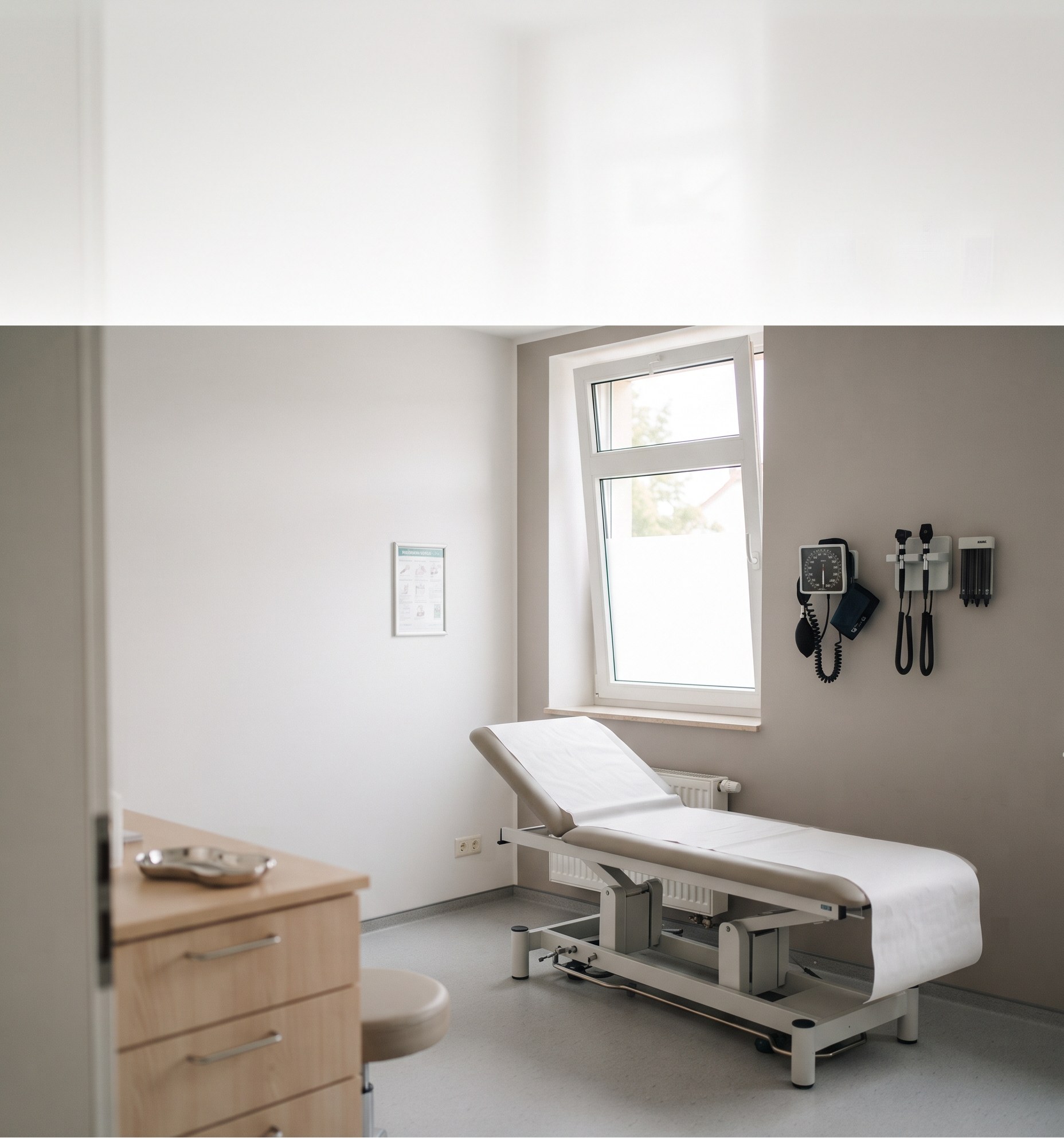 Untersuchungsraum in einer Hausarztpraxis